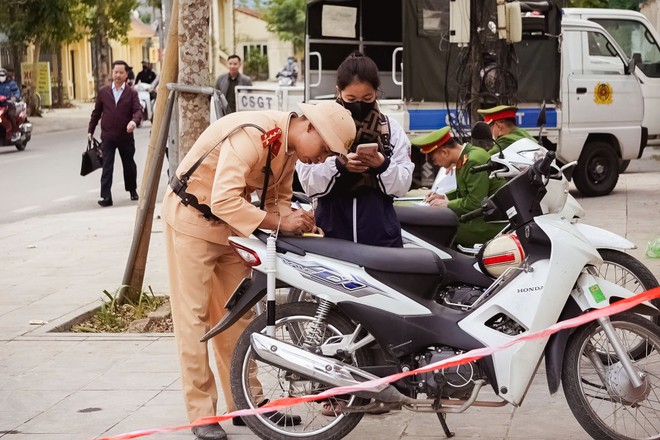 Nhiều học sinh vi phạm giao thông đã bị lực lượng chức năng xử lý