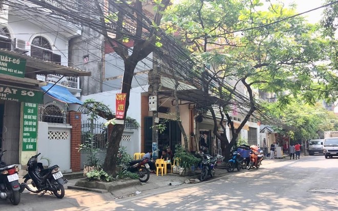 Phương tiện di chuyển từ phố Lãng Yên ra nút giao Nguyễn Khoái sẽ không được rẽ trái hoặc đi thẳng Phương tiện di chuyển từ phố Lãng Yên ra nút giao Nguyễn Khoái sẽ không được rẽ trái hoặc đi thẳng