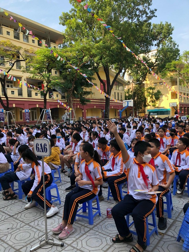 Học sinh hào hứng với các buổi tuyên truyên truyền PCCC Học sinh hào hứng với các buổi tuyên truyên truyền PCCC