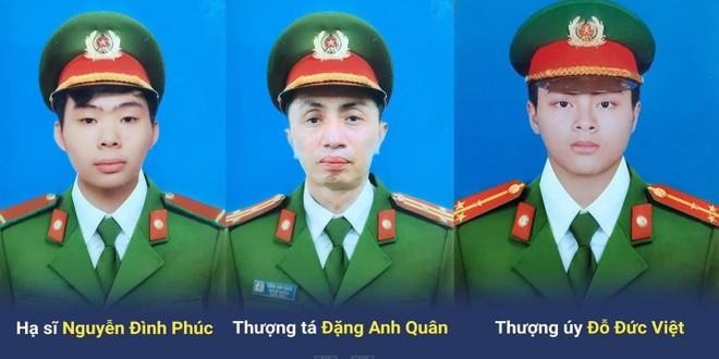 Ba cán bộ chiến sĩ Công an nhân dân hy sinh trong khi làm nhiệm vụ cứu dân Ba cán bộ chiến sĩ Công an nhân dân hy sinh trong khi làm nhiệm vụ cứu dân