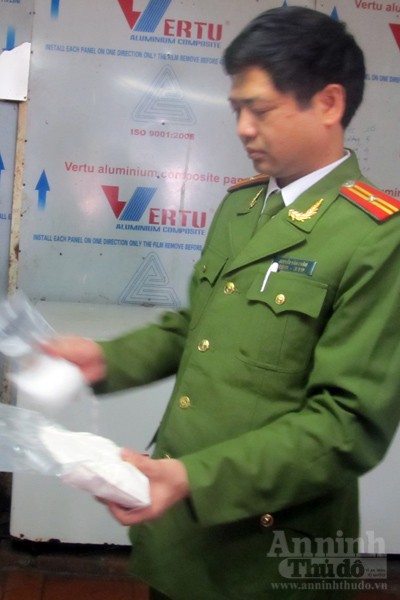 Tạm giữ hàng chục kilogam giò - chả nghi vấn có hàn the ảnh 2 Tạm giữ hàng chục kilogam giò - chả nghi vấn có hàn the ảnh 2