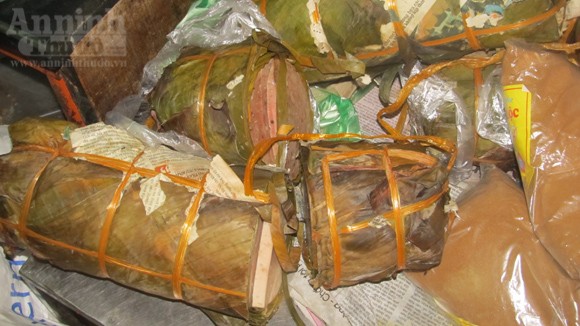 Tạm giữ hàng chục kilogam giò - chả nghi vấn có hàn the ảnh 5 Tạm giữ hàng chục kilogam giò - chả nghi vấn có hàn the ảnh 5