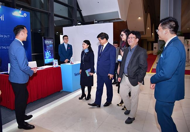 Các giải pháp thanh toán của VietinBank thu hút sự quan tâm của đông đảo đại biểu tham dự bên lề hội nghị