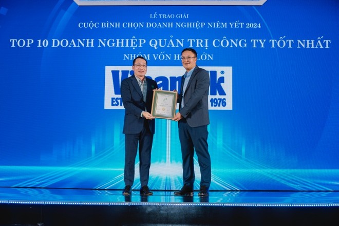 Vinamilk thuộc Top 10 doanh nghiệp quản trị công ty tốt nhất 2024 và là đơn vị duy nhất được đánh giá Quản trị vượt trên tuân thủ Vinamilk thuộc Top 10 doanh nghiệp quản trị công ty tốt nhất 2024 và là đơn vị duy nhất được đánh giá Quản trị vượt trên tuân thủ