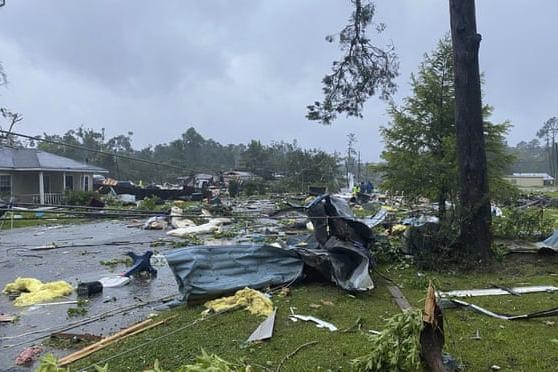 Hiện trường vụ tai nạn kinh hoàng Hiện trường vụ tai nạn kinh hoàng