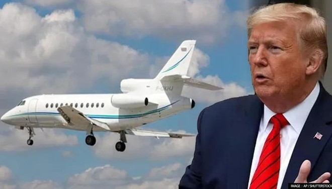 Máy bay chở ông Donald Trump phải hạ cánh khẩn cấp sau khi gặp sự cố động cơ trên Vịnh Mexico