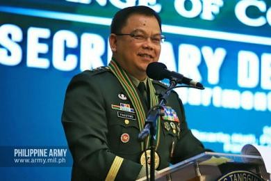 Quyền Bộ trưởng Quốc phòng Philippines Jose Faustino Quyền Bộ trưởng Quốc phòng Philippines Jose Faustino