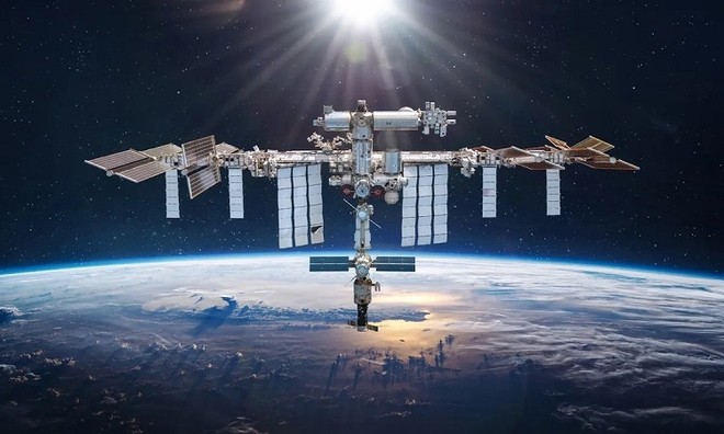 Trạm vũ trụ quốc tế (ISS)