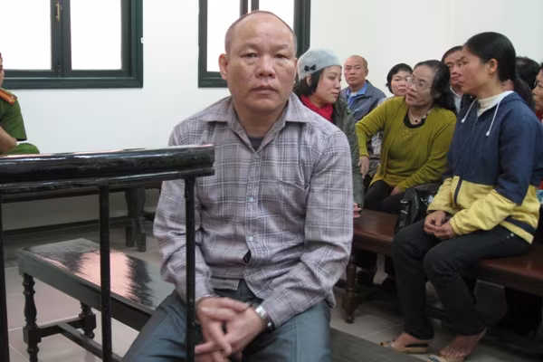 Thợ đóng giày dùng búa đinh sát hại nữ giám đốc  ảnh 1 Thợ đóng giày dùng búa đinh sát hại nữ giám đốc  ảnh 1