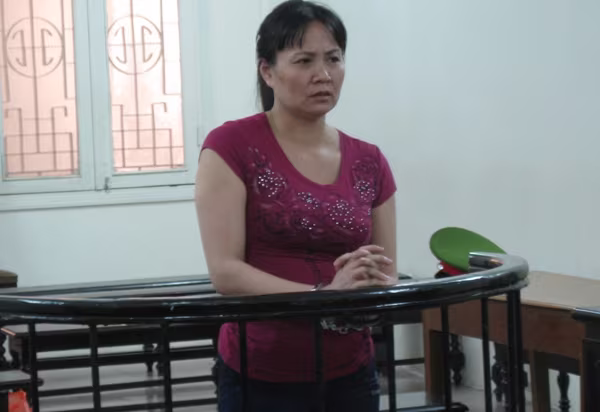 Nữ phó tổng biên tập “rởm” chuyên khoác lác, lừa “chạy” việc làm  ảnh 1