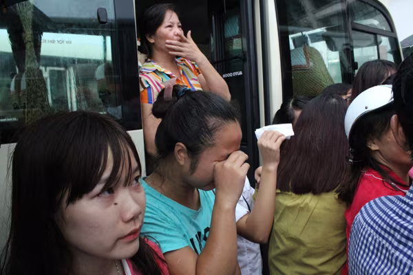 Tự hào tiếp nối truyền thống quê hương anh hùng ảnh 10