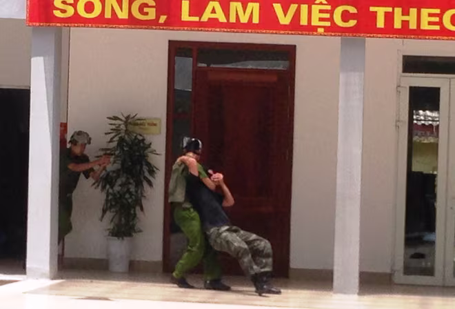 Diễn tập khu vực phòng thủ năm 2016 ảnh 4 Diễn tập khu vực phòng thủ năm 2016 ảnh 4