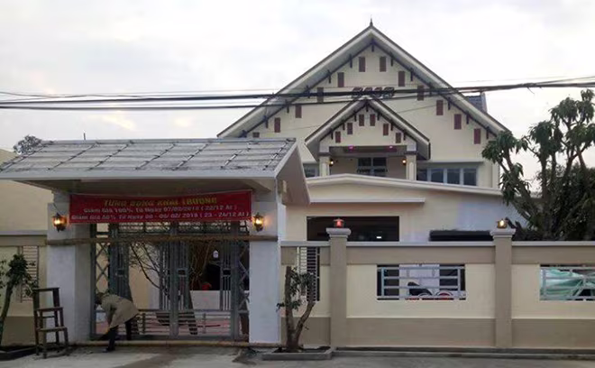 Thanh Hoá: Mâu thuẫn về giá, khách hát bị chủ quán Karaoke đâm tử vong ảnh 1 Thanh Hoá: Mâu thuẫn về giá, khách hát bị chủ quán Karaoke đâm tử vong ảnh 1