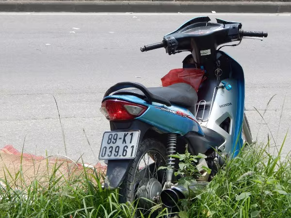 Va chạm với xe tải, cô gái trẻ tử vong ảnh 2 Va chạm với xe tải, cô gái trẻ tử vong ảnh 2