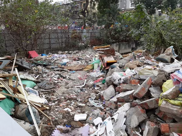 ‘Đắng lòng’ khu đất gần 2.000 m2 bị hoang hóa giữa lòng Thủ đô ảnh 7 ‘Đắng lòng’ khu đất gần 2.000 m2 bị hoang hóa giữa lòng Thủ đô ảnh 7