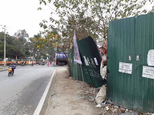 ‘Đắng lòng’ khu đất gần 2.000 m2 bị hoang hóa giữa lòng Thủ đô ảnh 5 ‘Đắng lòng’ khu đất gần 2.000 m2 bị hoang hóa giữa lòng Thủ đô ảnh 5