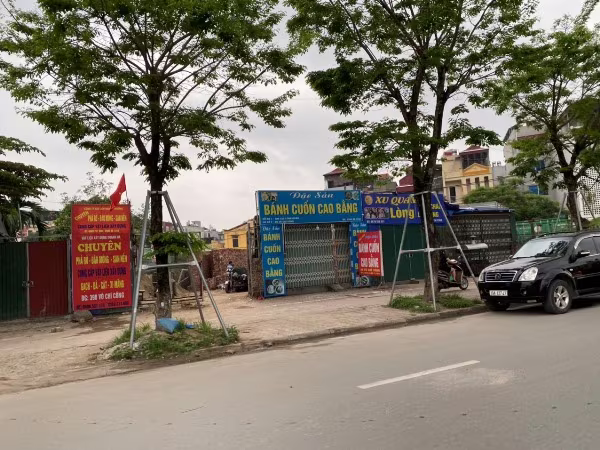 ‘Diện mạo’ hàng quán ở Hà Nội sáng 28-3, sau chủ trương tạm đóng cửa phòng chống dịch Covid-19 ảnh 4