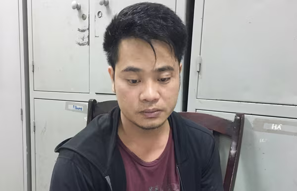 Án mạng từ sờ nhầm ngực bạn gái: Khởi tố 2 đối tượng tội danh giết người ảnh 2