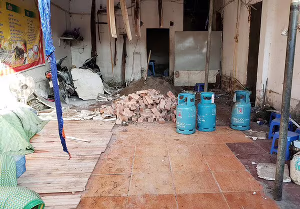 Tiếc căn nhà bị phát mại, xả gas định phóng hỏa ảnh 1