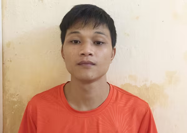 Bắt những kẻ chuyên rình rập phụ nữ để cướp giật tài sản ảnh 2 Bắt những kẻ chuyên rình rập phụ nữ để cướp giật tài sản ảnh 2