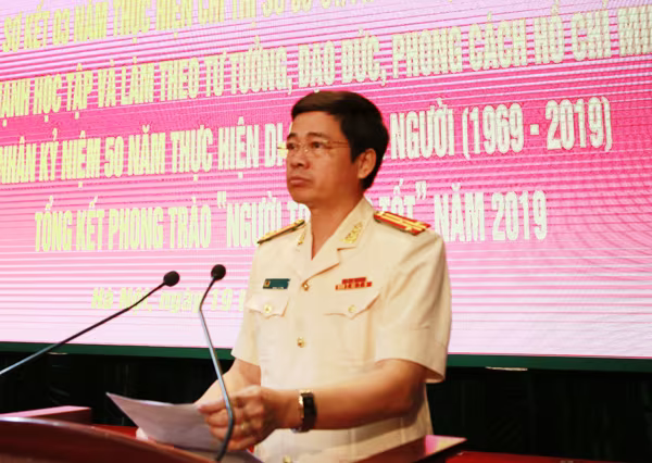 Bình dị theo gương Bác! ảnh 1 Bình dị theo gương Bác! ảnh 1