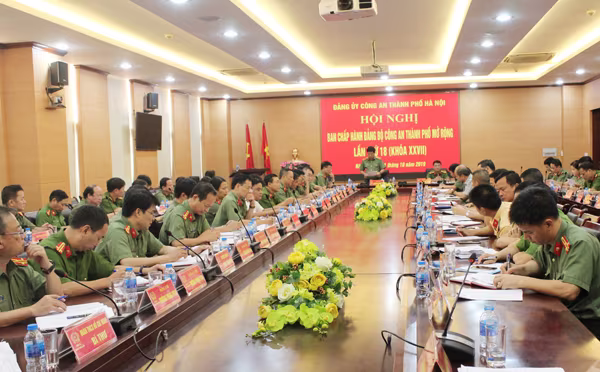 Tập trung cao độ công tác chuẩn bị Đại hội đảng các cấp trong Công an thành phố ảnh 3