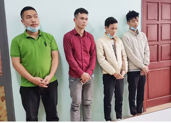 Tuần tra đêm mùa Covid-19, bắt ngay ổ nhóm chuyên trộm cắp xe máy ở khu trọ ảnh 3