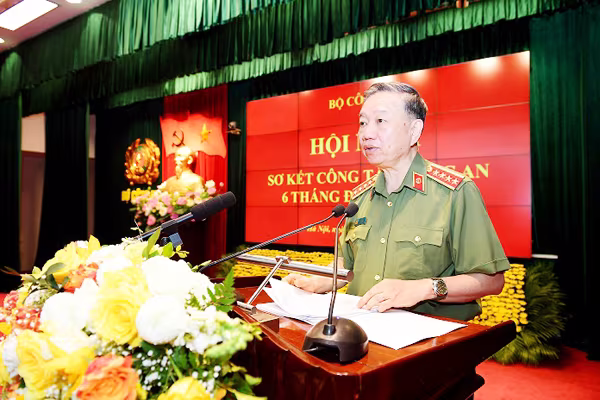 Giải quyết những vấn đề cấp bách đặt ra trong công tác bảo đảm an ninh quốc gia, trật tự an toàn xã hội ảnh 3 Giải quyết những vấn đề cấp bách đặt ra trong công tác bảo đảm an ninh quốc gia, trật tự an toàn xã hội ảnh 3