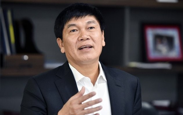 Ông Phạm Nhật Vượng thăng hạng, ông Trần Đình Long ra khỏi trong danh sách tỷ phú Forbes ảnh 1 Ông Phạm Nhật Vượng thăng hạng, ông Trần Đình Long ra khỏi trong danh sách tỷ phú Forbes ảnh 1