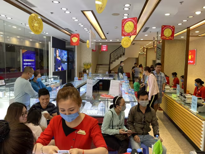 Giá vàng tăng phi mã, thiết lập mức cao nhất mọi thời đại ảnh 1 Giá vàng tăng phi mã, thiết lập mức cao nhất mọi thời đại ảnh 1