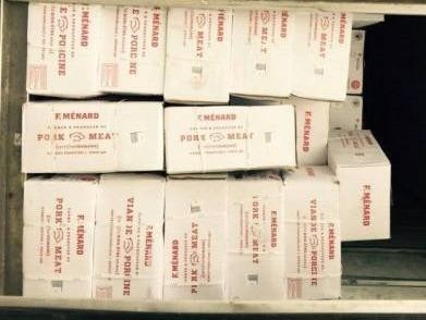 Phát hiện gần 5 tấn chân giò đông lạnh không kiểm dịch ảnh 2 Phát hiện gần 5 tấn chân giò đông lạnh không kiểm dịch ảnh 2