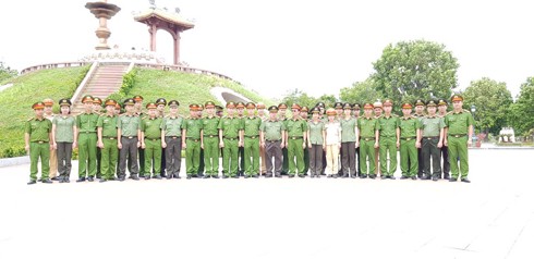 Trên hành trình đến với những mảnh đất anh hùng ảnh 5 Trên hành trình đến với những mảnh đất anh hùng ảnh 5