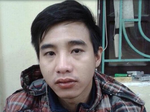Khống chế kẻ trốn truy nã điên cuồng “tử thủ” bằng dao bấm ảnh 1 Khống chế kẻ trốn truy nã điên cuồng “tử thủ” bằng dao bấm ảnh 1