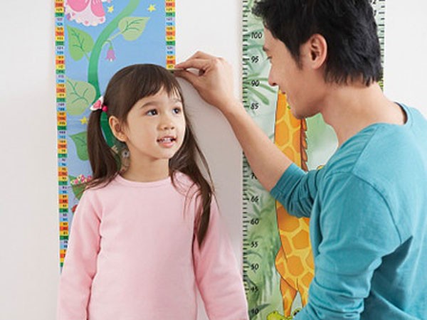 Bố mẹ thấp, con cao, không khó ảnh 1 Bố mẹ thấp, con cao, không khó ảnh 1