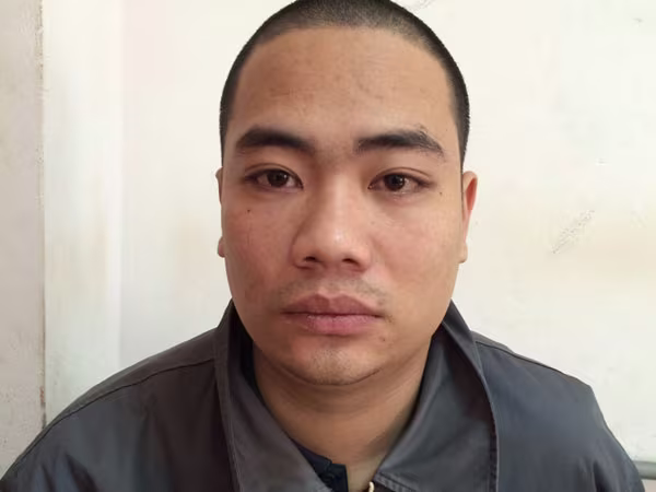 Màn kịch hoàn hảo của kẻ giấu mặt ảnh 1 Màn kịch hoàn hảo của kẻ giấu mặt ảnh 1