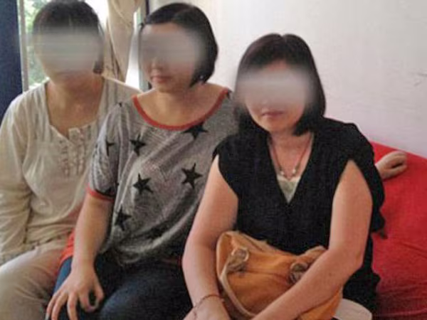 Mại dâm “núp bóng” kinh doanh sữa mẹ ảnh 1