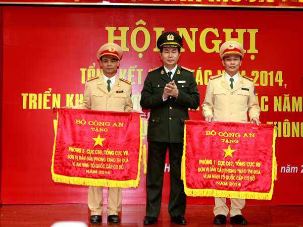 Tổ chức đồng bộ việc phạt “nguội” vi phạm giao thông ảnh 1