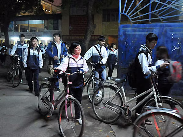 Ngăn ngừa hành vi tiêu cực trong trường học ảnh 1