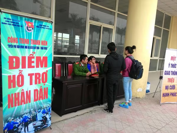 Thanh niên chung tay đảm bảo văn minh đô thị ảnh 1 Thanh niên chung tay đảm bảo văn minh đô thị ảnh 1
