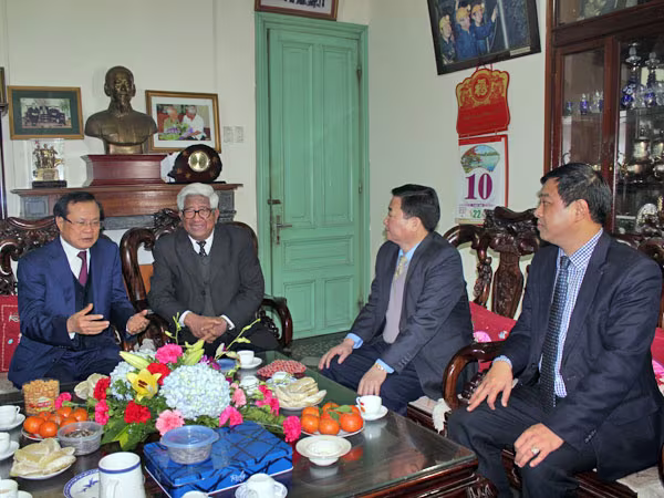 Tự hào khi bộ mặt Thủ đô ngày càng khởi sắc ảnh 1