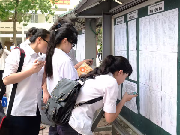 Mỏi cổ chờ quy chế tuyển sinh ảnh 1