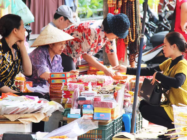 Đổi tiền lẻ vẫn tìm cách “lách” ảnh 1 Đổi tiền lẻ vẫn tìm cách “lách” ảnh 1