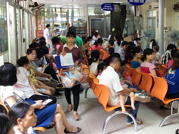 Thiếu vaccine dịch vụ, Bộ Y tế rút gọn điểm tiêm ảnh 1 Thiếu vaccine dịch vụ, Bộ Y tế rút gọn điểm tiêm ảnh 1