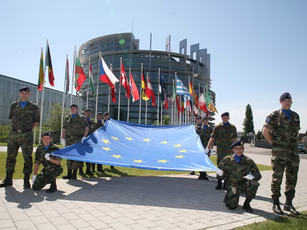 EU định lập quân đội chung ảnh 1