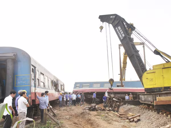 Khó đóng 4.200 đường ngang trái phép, nơi dễ “mở ra” tai nạn ảnh 1