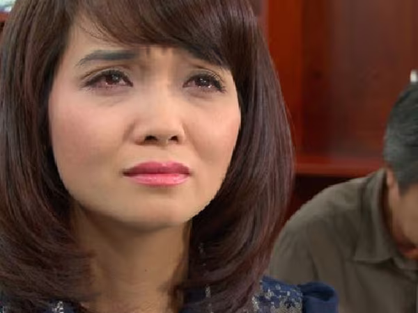 Nối dài “Những ngọn nến trong đêm”  ảnh 1