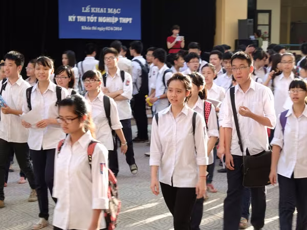 Thi THPT quốc gia theo cụm - quy mô dự thi tăng vọt ảnh 1 Thi THPT quốc gia theo cụm - quy mô dự thi tăng vọt ảnh 1