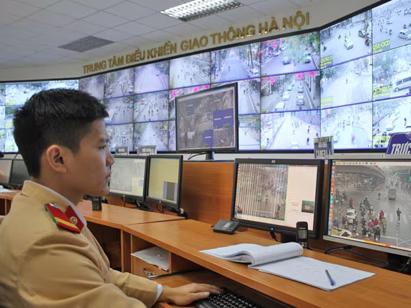 Xử phạt “nguội” vi phạm giao thông qua camera: Có tác dụng lớn đảm bảo an toàn giao thông ảnh 1 Xử phạt “nguội” vi phạm giao thông qua camera: Có tác dụng lớn đảm bảo an toàn giao thông ảnh 1