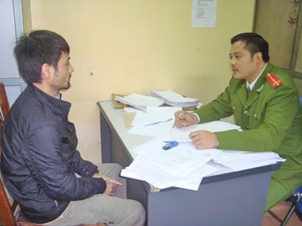 “Siêu lừa” giả danh “sếp bự” chạy dự án ảnh 1