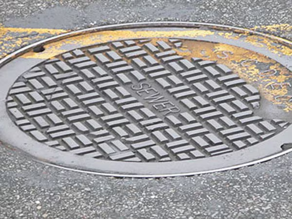 Nắp cống thông minh vừa chống trộm, vừa giảm tiếng ồn ảnh 1 Nắp cống thông minh vừa chống trộm, vừa giảm tiếng ồn ảnh 1
